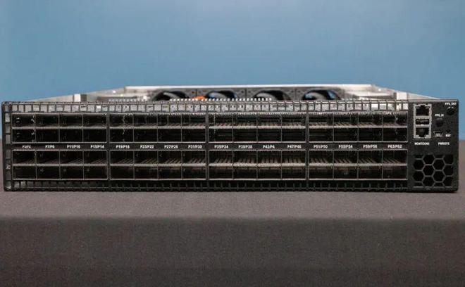 Pg电子游戏：一窥Marvell512T、800GbE交换机内部(图4)