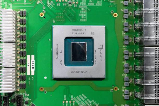 Pg电子游戏：一窥Marvell512T、800GbE交换机内部(图14)