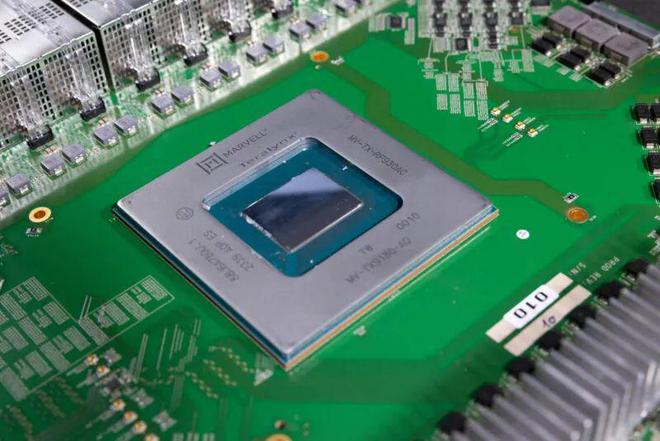 Pg电子游戏：一窥Marvell512T、800GbE交换机内部(图11)