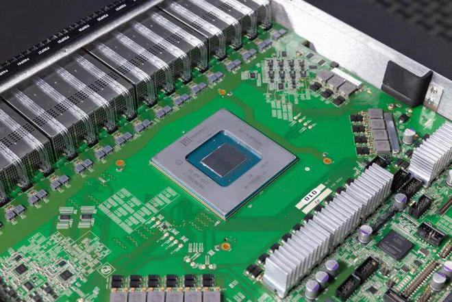 Pg电子游戏：一窥Marvell512T、800GbE交换机内部(图25)