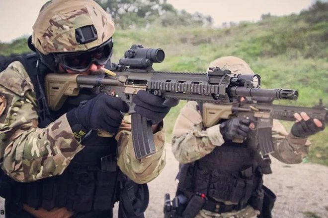 Pg电子平台：美军下一代步枪彻底凉了？先续购M16A4后升级M4(图11)