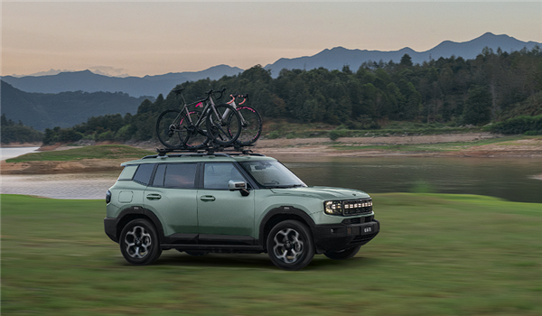 Pg电子平台：长城再迎新对手奇瑞捷途山海T1官图发布：又一插混方盒子(图2)