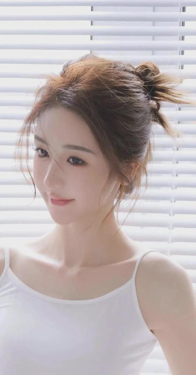 Pg电子平台：吕麻梅修空调菊花-吕麻梅修空调菊花老版本V(图1)