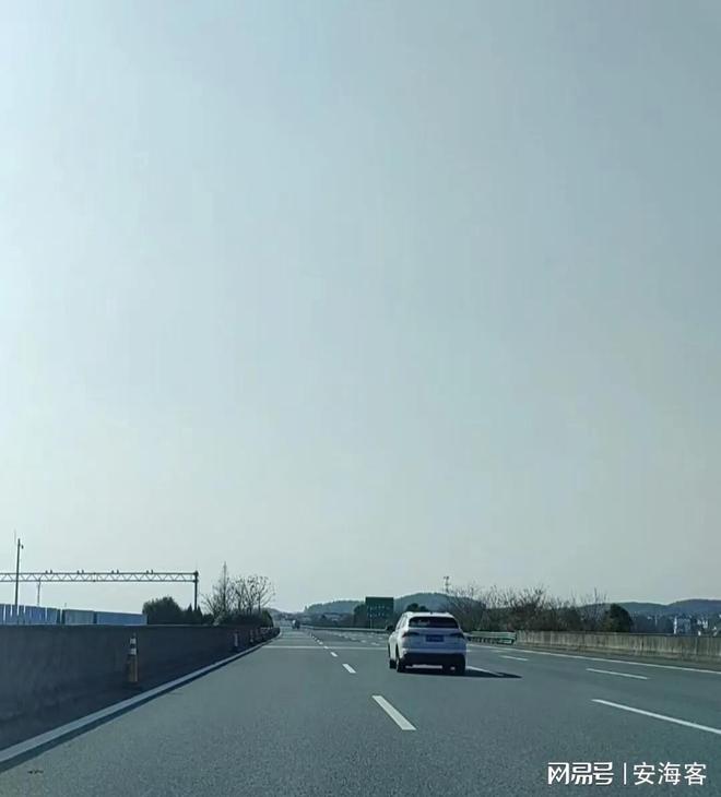 Pg电子游戏平台：闲说2025新春之新状(图2)