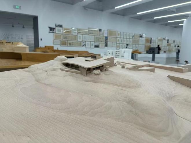 Pg电子游戏平台：“建筑诗人”西扎上海大展：重返一场跨越时空的建筑之旅(图15)
