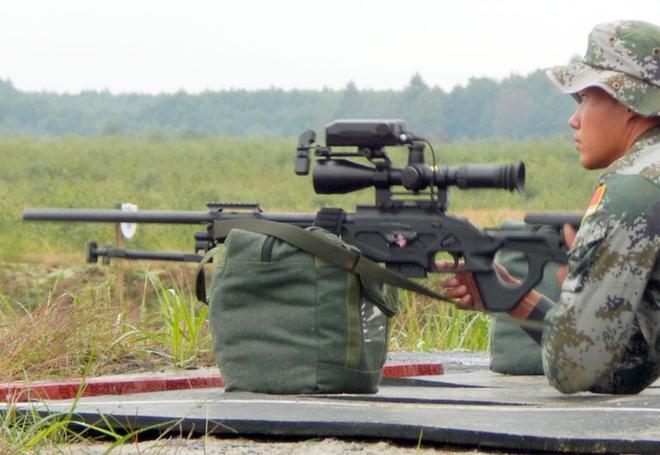 Pg电子游戏：距离3017米5发5中！中国CSLR24型86mm新狙击枪打出世界纪录？(图5)
