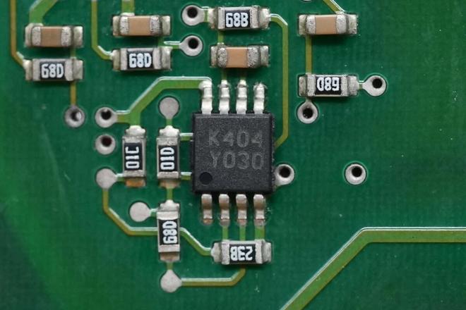 Pg电子游戏：PFC+正激架构设计艾默生1725W开关电源模块拆解(图6)