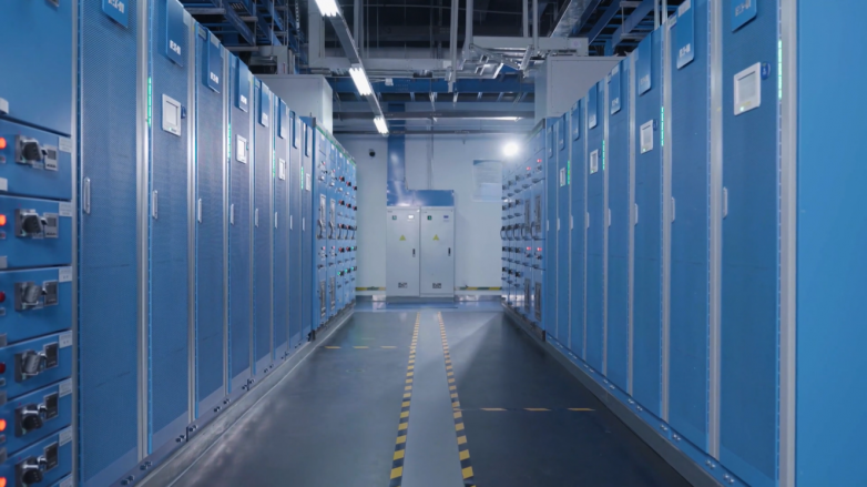 Pg电子游戏：深入实施“人工智能+”伊顿助力皓扬数据打造AI算力中心标杆(图1)