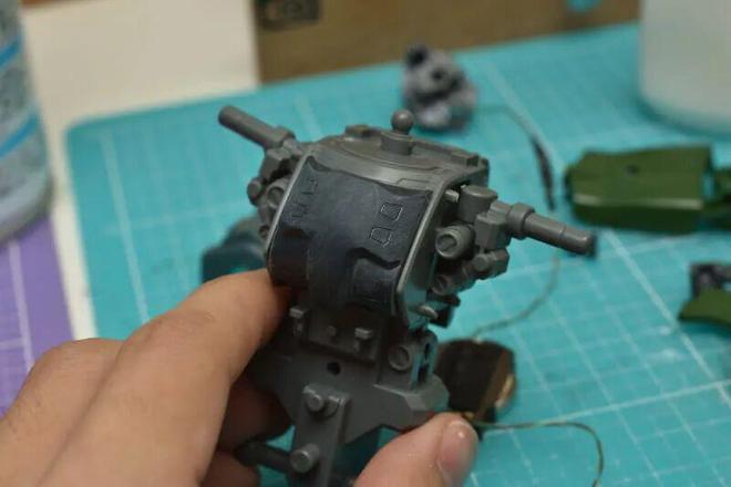 Pg电子游戏平台：高达学园丨市售模块扎古独眼亮灯指南(图10)