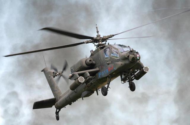 Pg电子游戏平台：直升机中的战斗机！阿帕奇武装直升机服役50多年为何仍是主力？(图2)