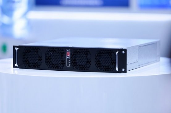 Pg电子平台：联明电源60kW充电模块与无人机充电模块亮相深圳充换电展共探新功率·新选择·新未来(图2)