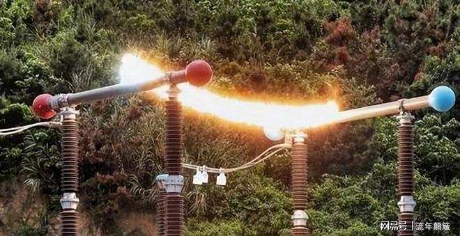 Pg电子游戏平台：特朗普全程围观！美军跨境擒马杜罗拉美反美浪潮已爆发(图2)